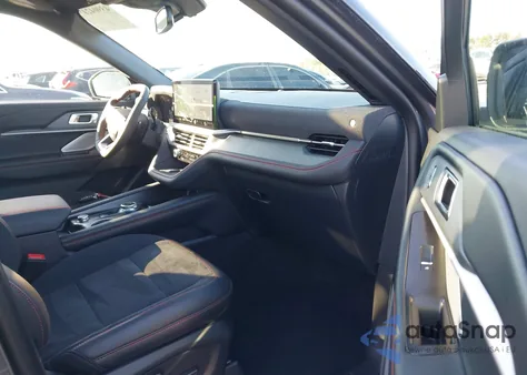 2025 Ford Explorer St из США, поврежденный, VIN 1FMWK8GC2SGC93831